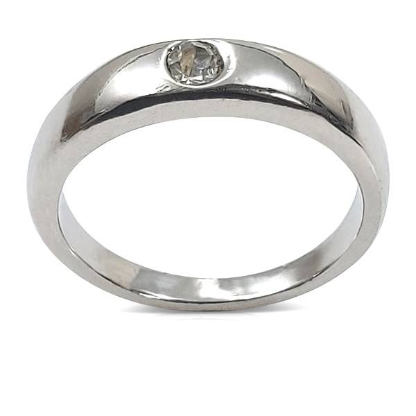 Signet-diamond-solitaire-ring.-2