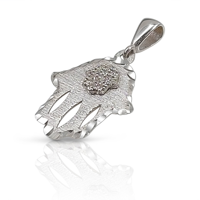 gold-Hamsa-pendant-2