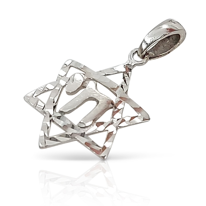 white-gold-magen-david-with-Chai-JP084